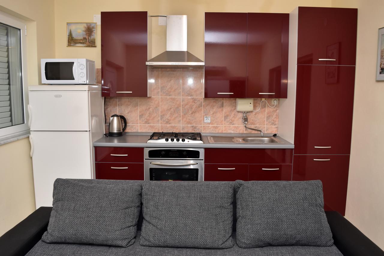 ויר Apartments Oresic מראה חיצוני תמונה