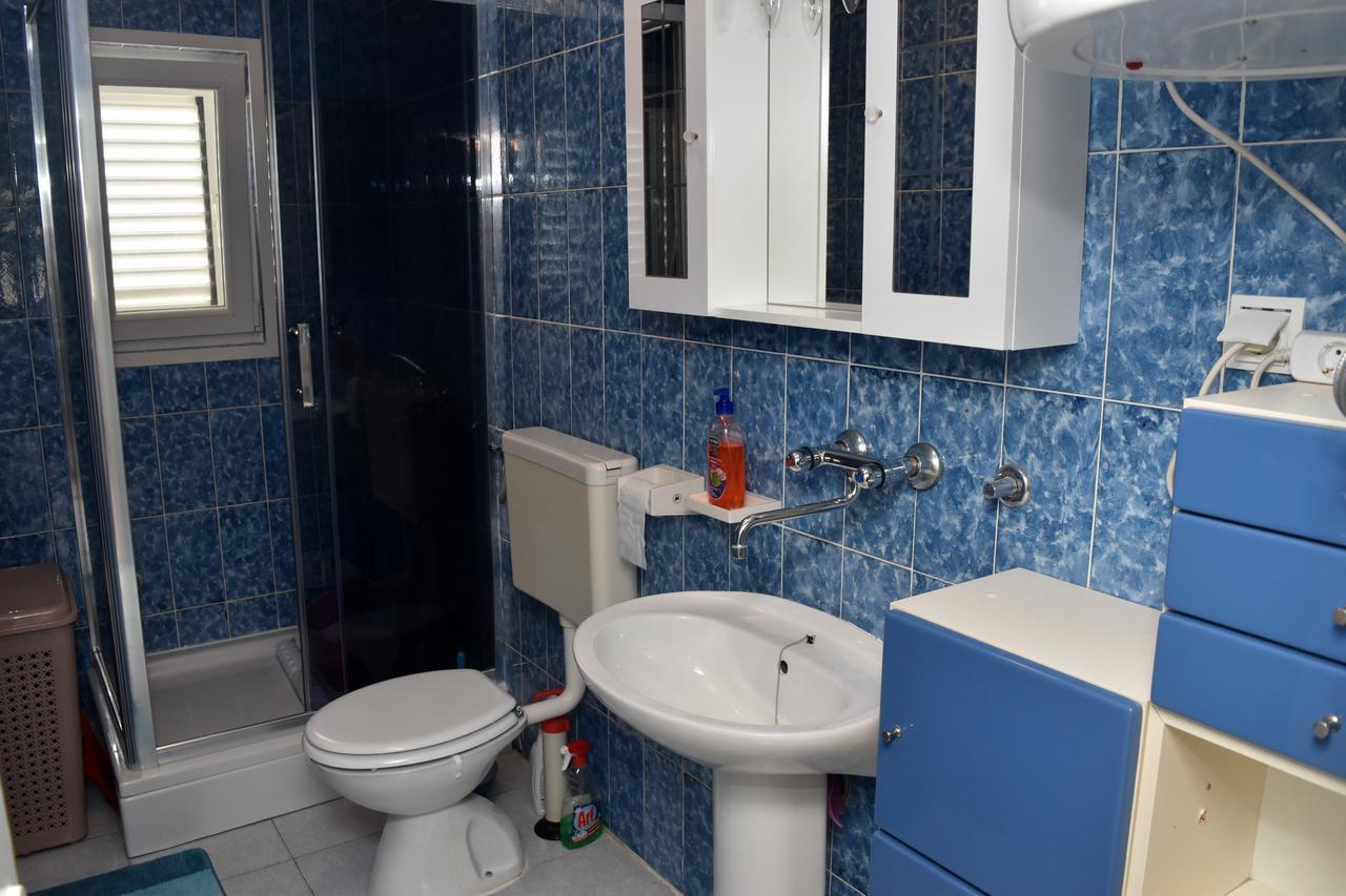ויר Apartments Oresic מראה חיצוני תמונה
